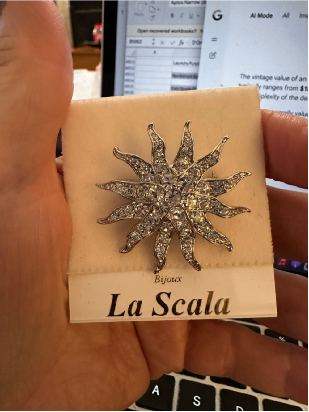 Women's La Scala Silver Clear Crystal Sunburst Brooch One Size